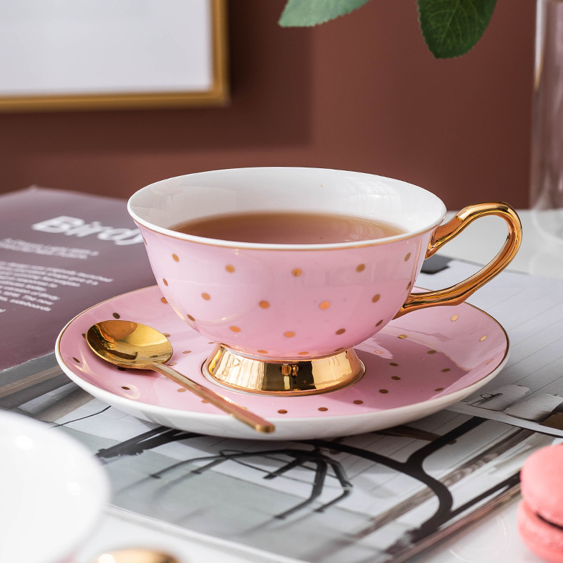 セラミックピンクコーヒーマグカップ、ディッシュティーカップ付 - Coffee Tea For Me のレビューと価格