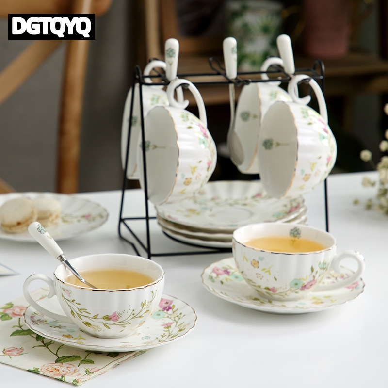 2個セット ヴィンテージ風 花柄 セラミックコーヒーカップ＆ - Coffee Tea For Me のレビューと価格